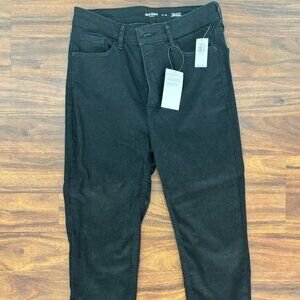 Old Navy "Fits You" Black Rockstar Super Skinny Jeans